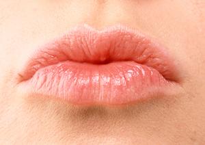 開いた骨盤は産後骨盤矯正で解決